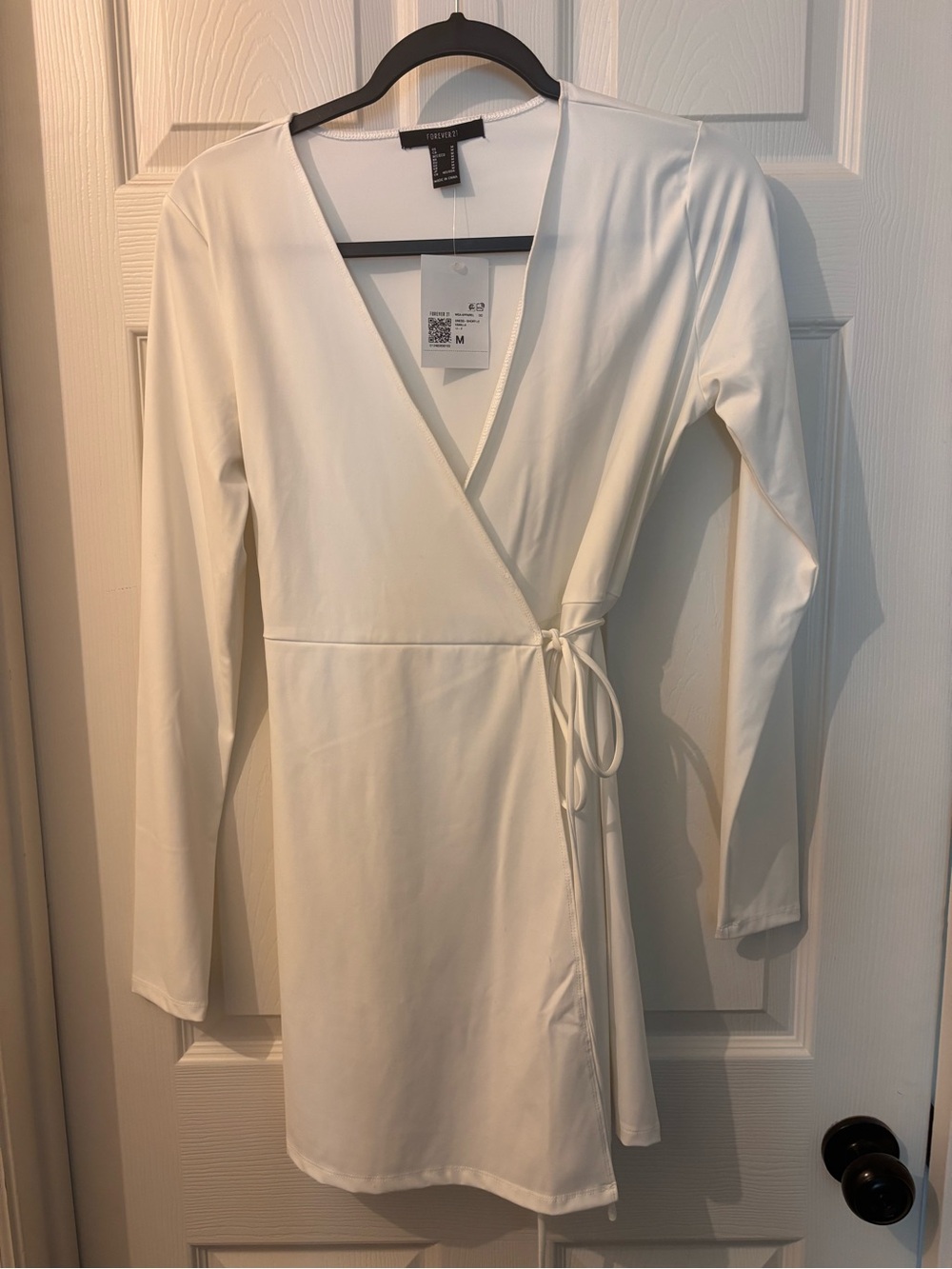 FOREVER 21 white dress M BNWT